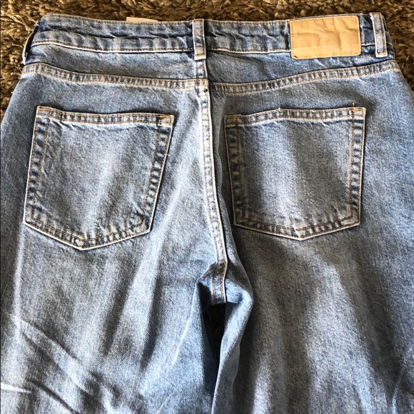 H&M JEANS WITH CRYSTALS SIZE 6 - Picture 5 of 8